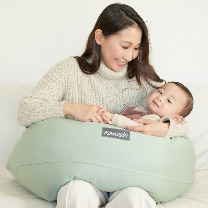 【EsmeraldA エスメラルダ】授乳クッション ソリッドカラー 陣痛対策 日本製 授乳まくら ナーシングピロー 洗えるカバー授乳枕 妊婦 抱きまくら 抱枕 抱き枕カバー